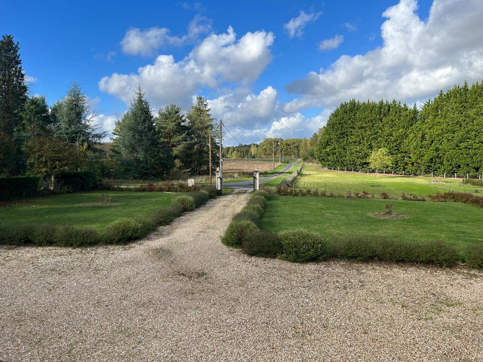 Manoir Du Val Fouzon - Beauval Bed and Breakfast La Vernelle Exteriör bild